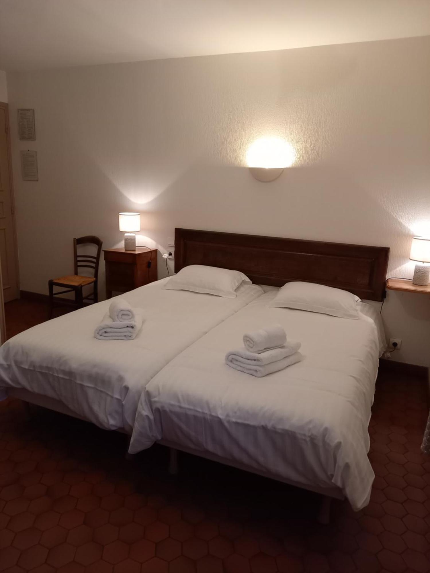 Hotel De La Halle Nolay  Extérieur photo