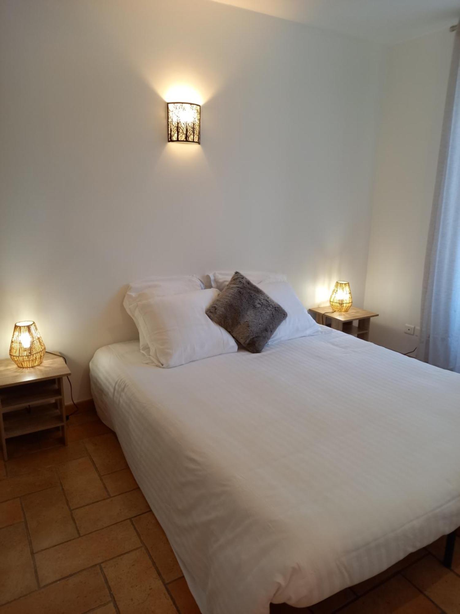 Hotel De La Halle Nolay  Extérieur photo